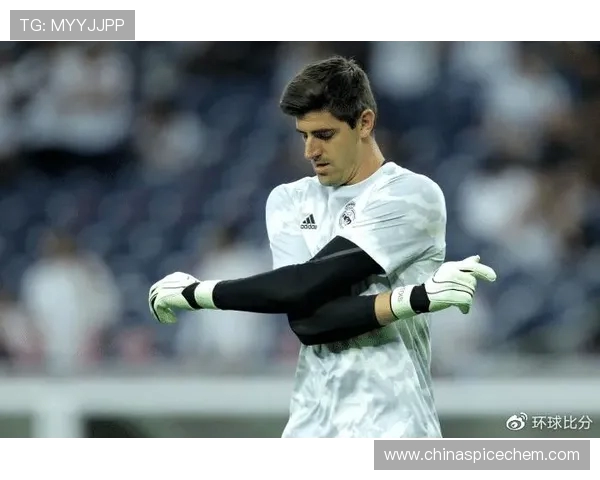 拉门斯向库尔图瓦学习渴望成为比利时门将新标杆的决心与追求